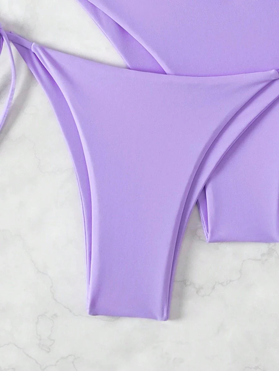 3 Parça Halter Üst + Üçgen Alt + Bağcıklı Şort Bikini Takımı Niebbla