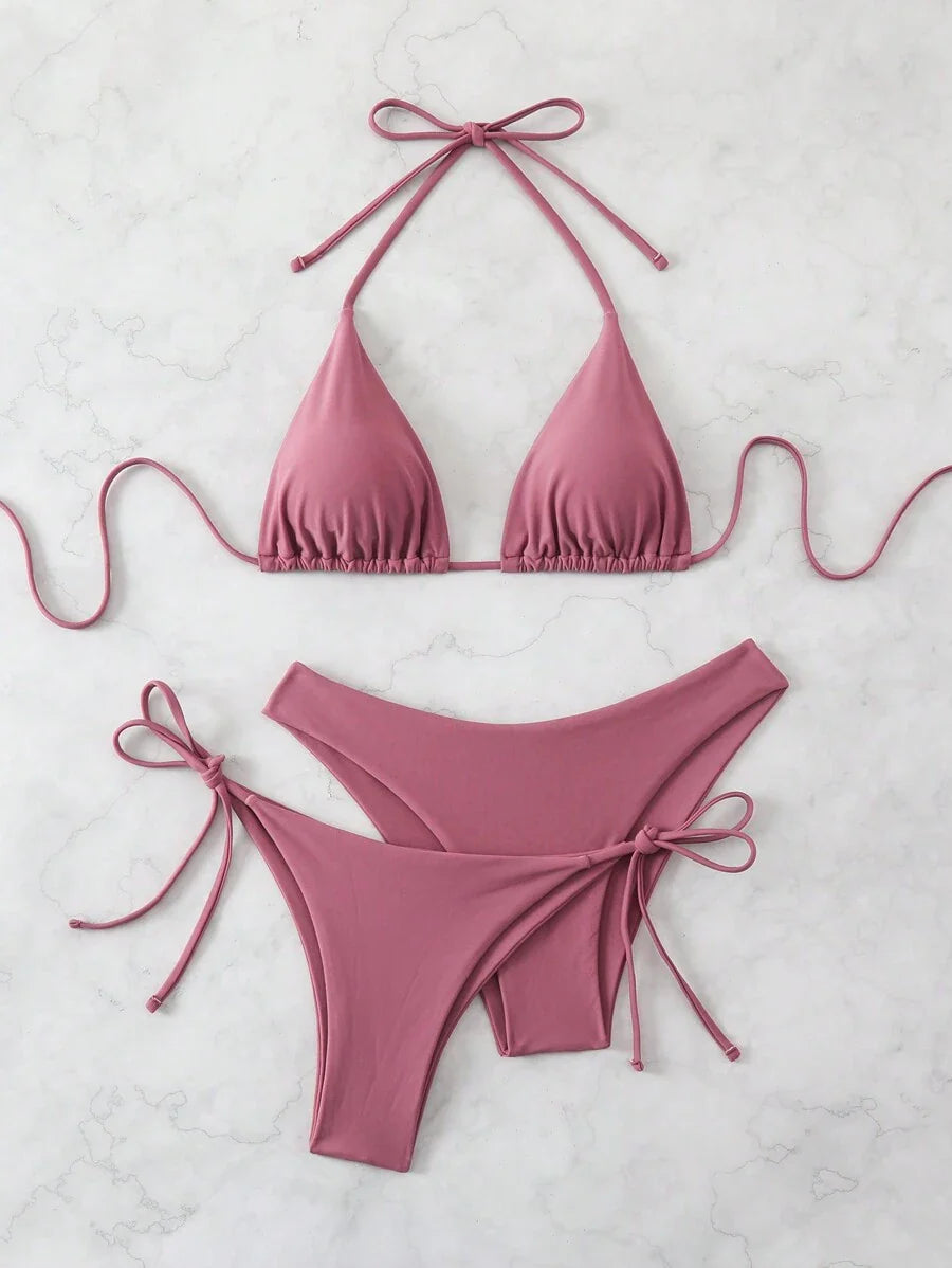 3 Parça Halter Üst + Üçgen Alt + Bağcıklı Şort Bikini Takımı Niebbla