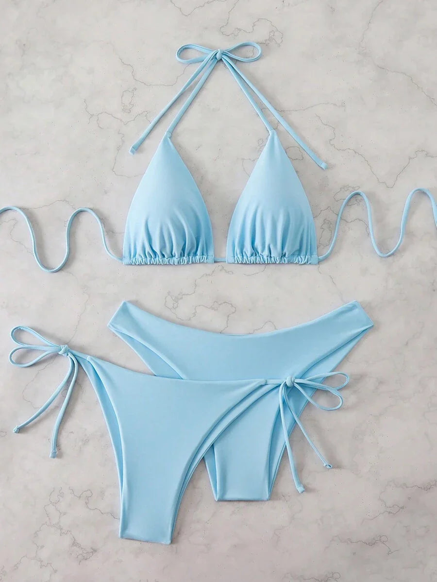 3 Parça Halter Üst + Üçgen Alt + Bağcıklı Şort Bikini Takımı Niebbla