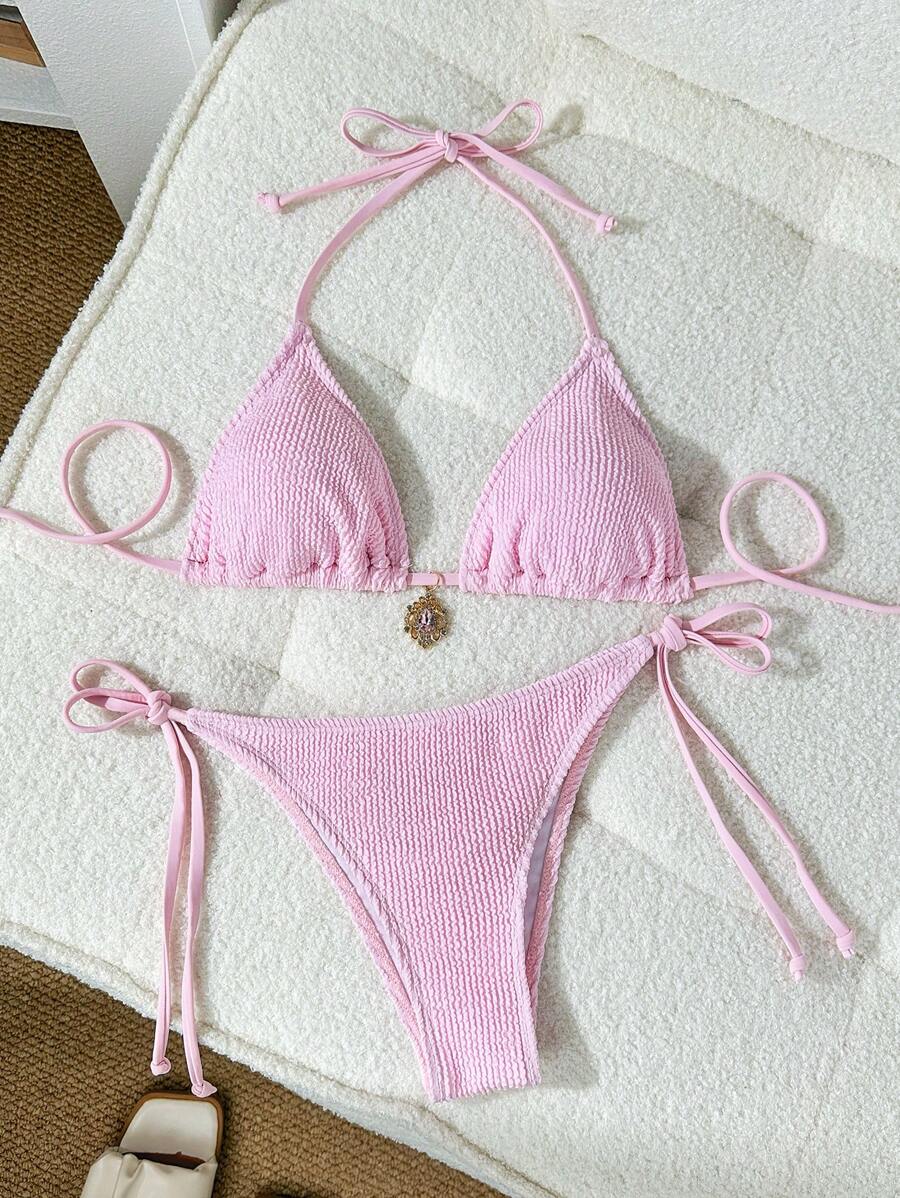 Jakarlı Metal Detaylı Askılı Bikini Takımı Niebbla