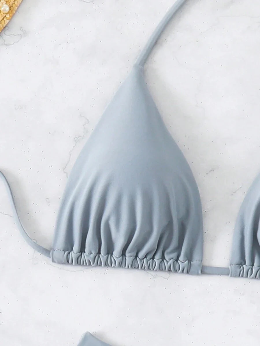 3 Parça Halter Üst + Üçgen Alt + Bağcıklı Şort Bikini Takımı Niebbla