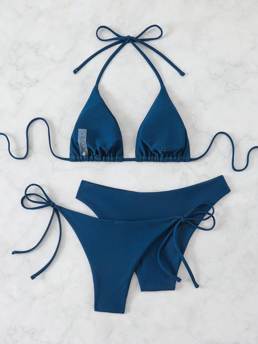 3 Parça Halter Üst + Üçgen Alt + Bağcıklı Şort Bikini Takımı Niebbla