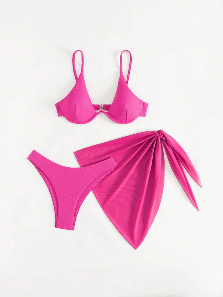 3'Lü Balenli Bikini Takımı Ve Örgü Plaj Eteği Niebbla