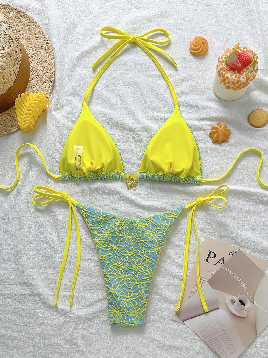 Çiçek Desenli Boyundan Bağlamalı Bikini Ve Bağcıklı Bikini Altı Takımı Niebbla