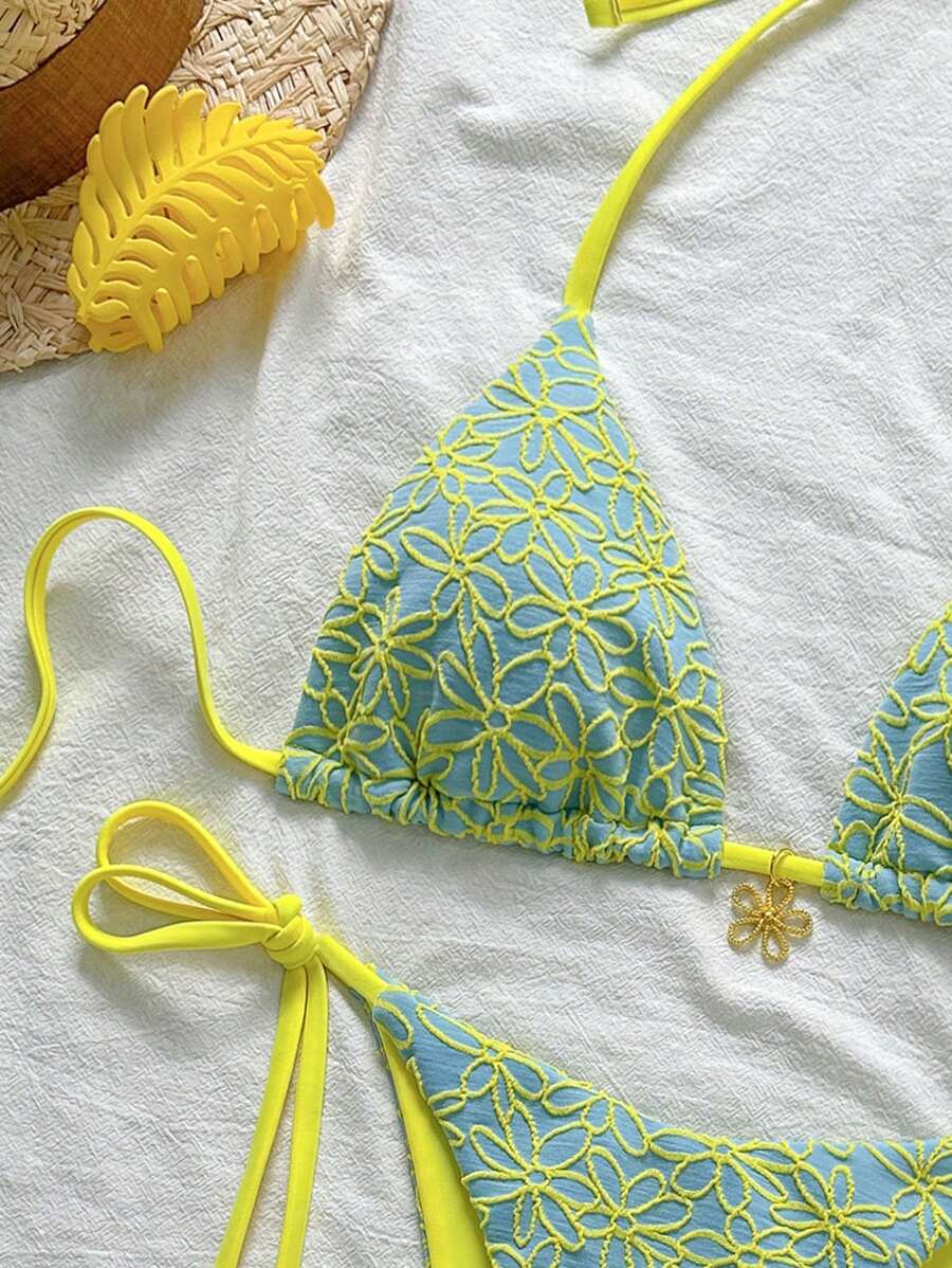 Çiçek Desenli Boyundan Bağlamalı Bikini Ve Bağcıklı Bikini Altı Takımı Niebbla