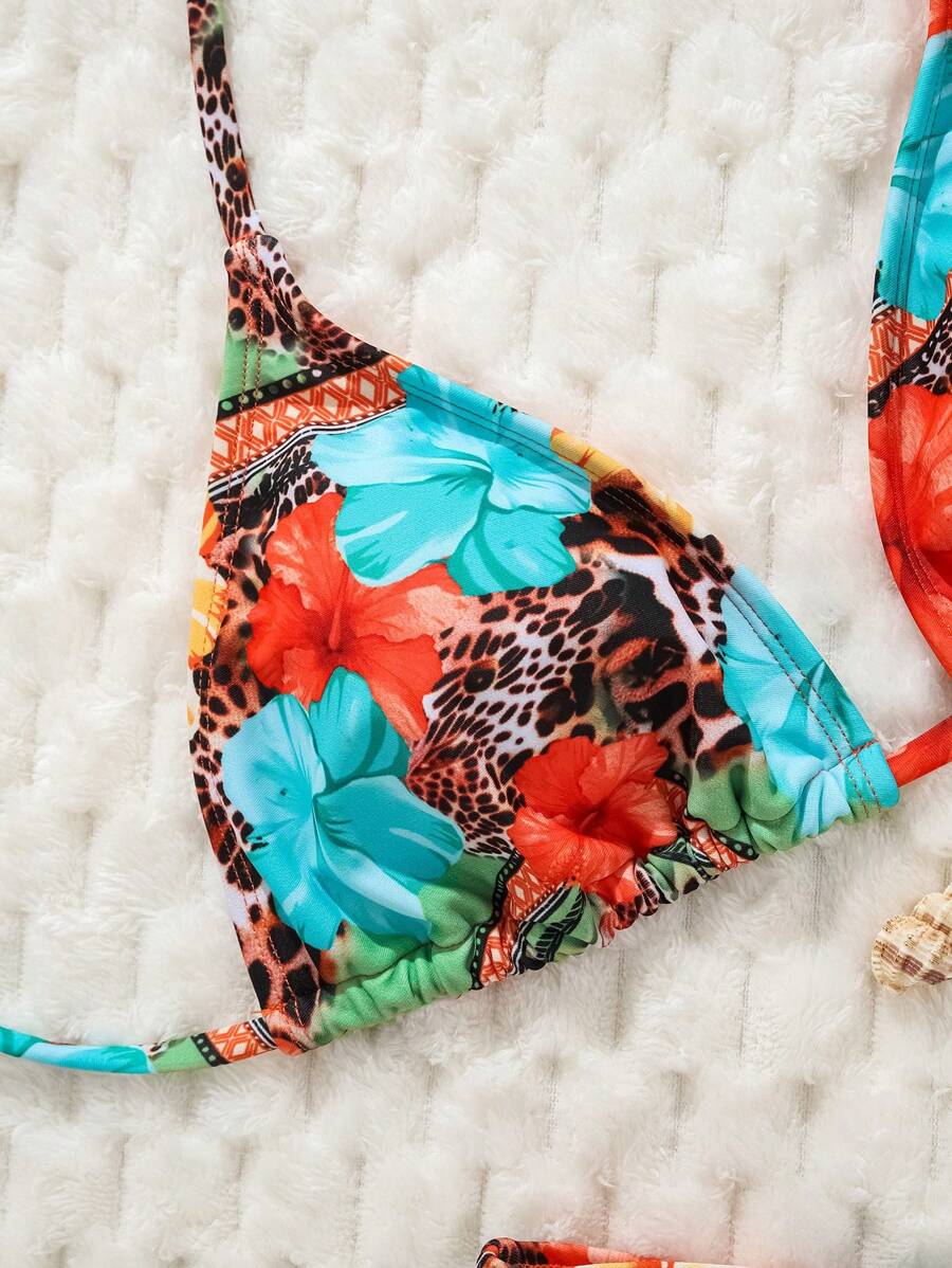 Çiçek Desenli Halter Bağcıklı Bikini Takımı Niebbla