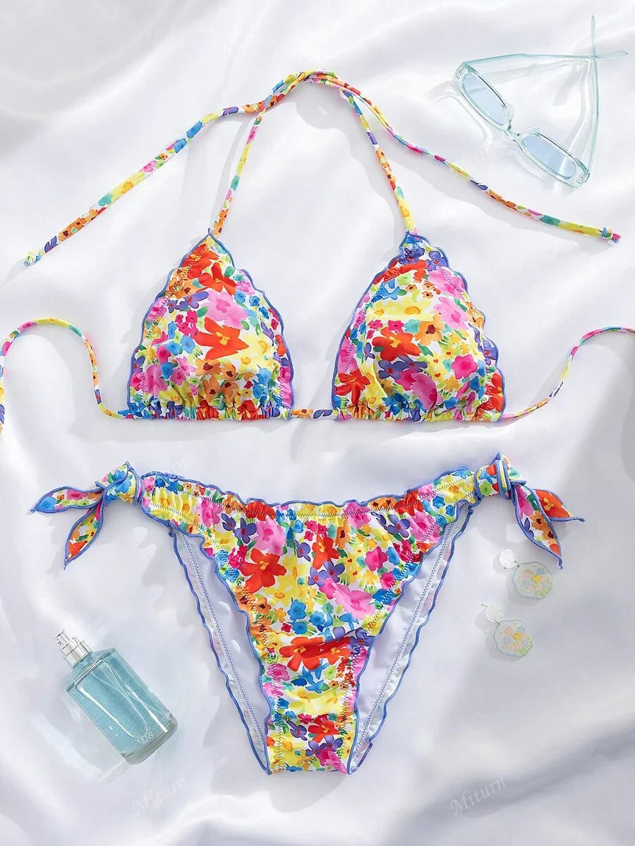 Çiçekli Dantel Pileli Bikini Takımı Niebbla
