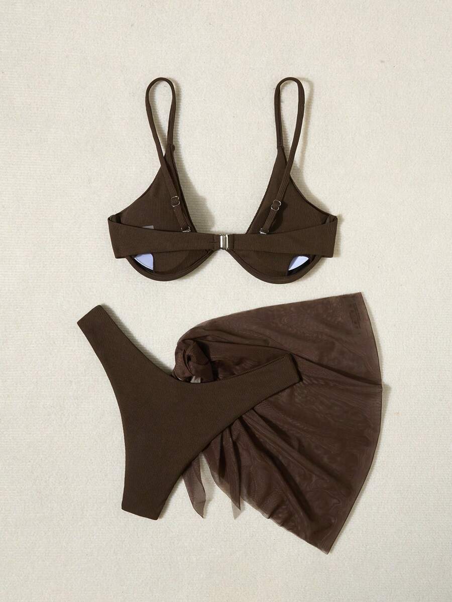 3'Lü Balenli Bikini Takımı Ve Örgü Plaj Eteği Niebbla