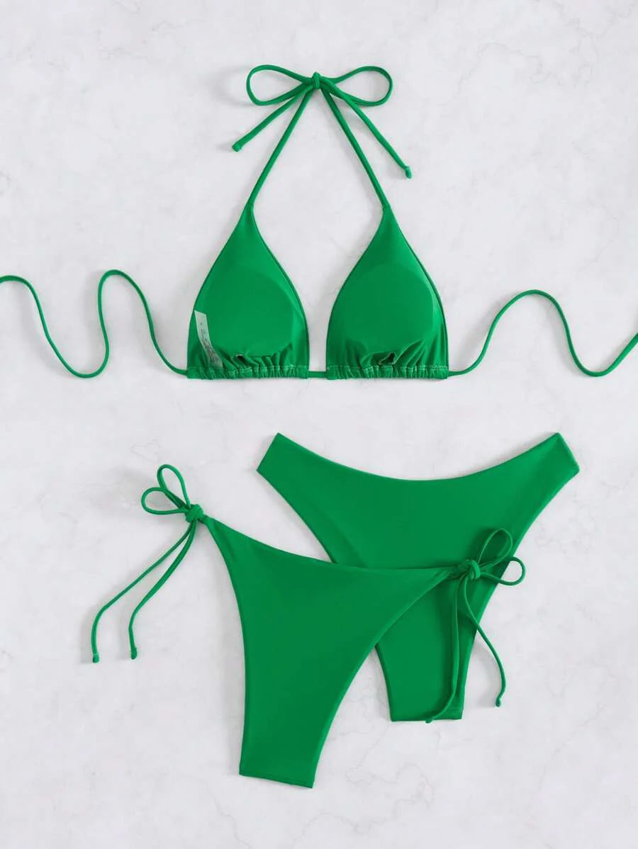 3 Parça Halter Üst + Üçgen Alt + Bağcıklı Şort Bikini Takımı Niebbla