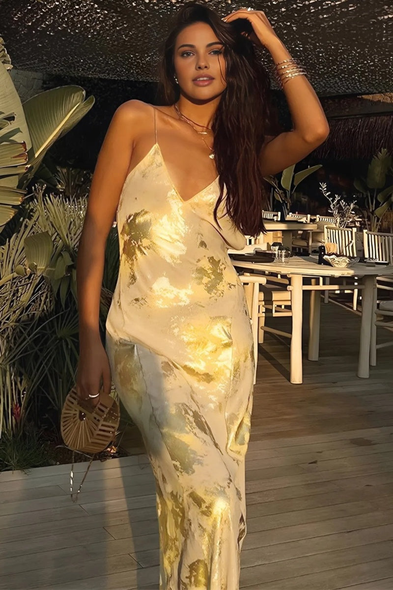 Altın Sırtı Açık Gece Tatili Kolsuz Uzun Elbise Niebbla