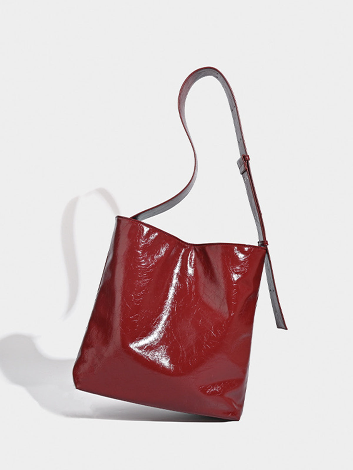 Red Over Size Tote Bag THESVELTECHIC