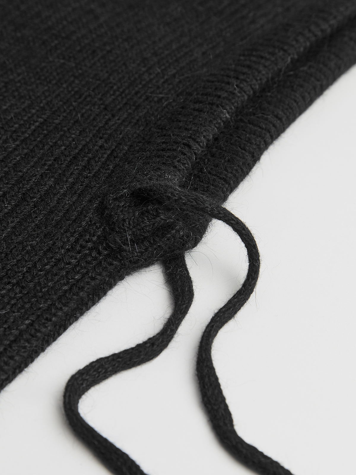 Drawstring Warm Balaclava Hat THESVELTECHIC