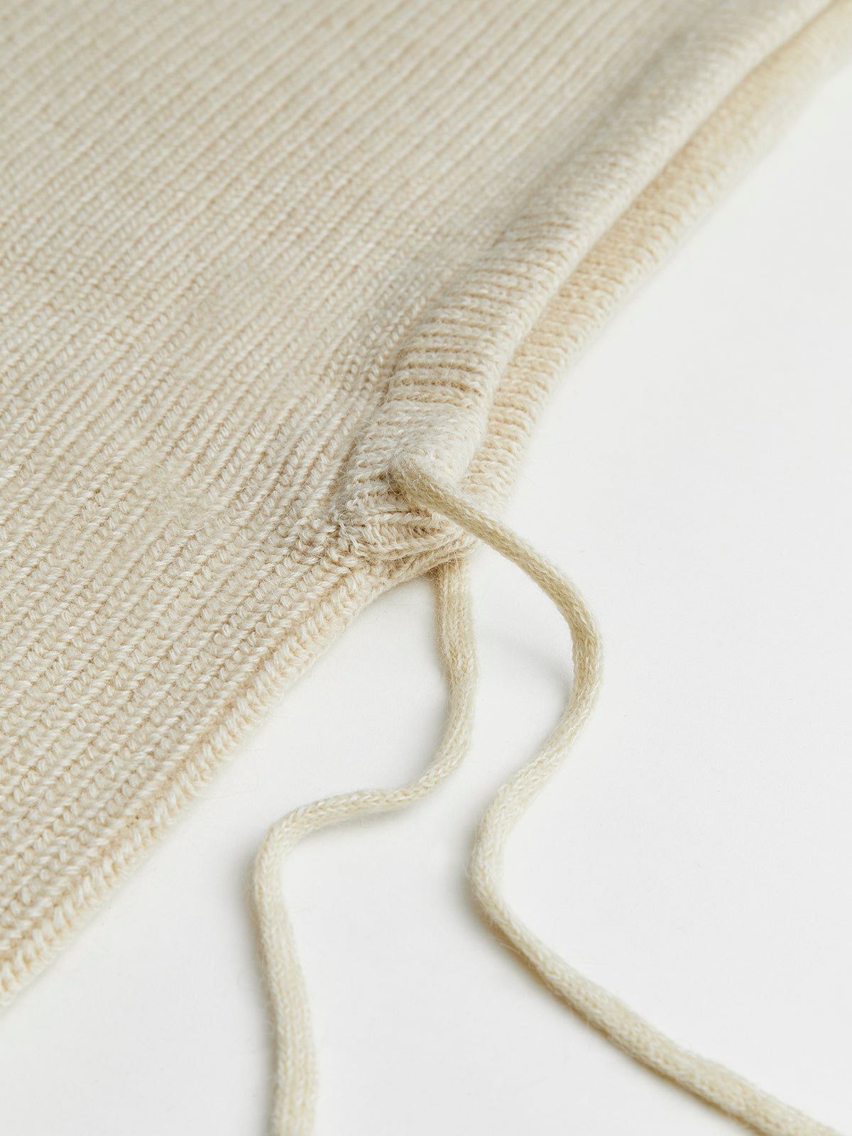 Drawstring Warm Balaclava Hat THESVELTECHIC