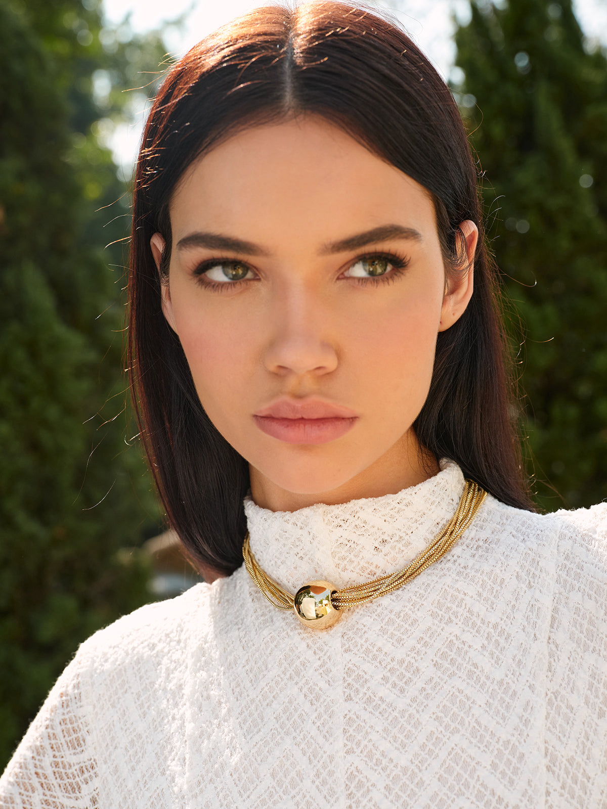 Şık Çoklu Zincir Parlak Top Choker THESVELTECHIC