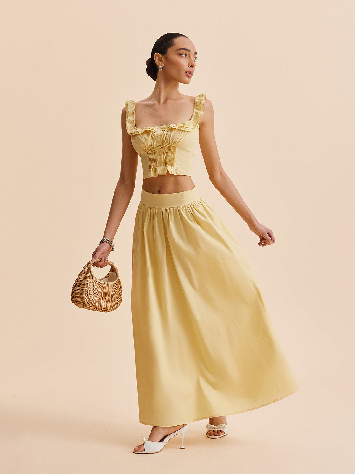Şık Volanlı Crop Top ve Etek Takımı THESVELTECHIC