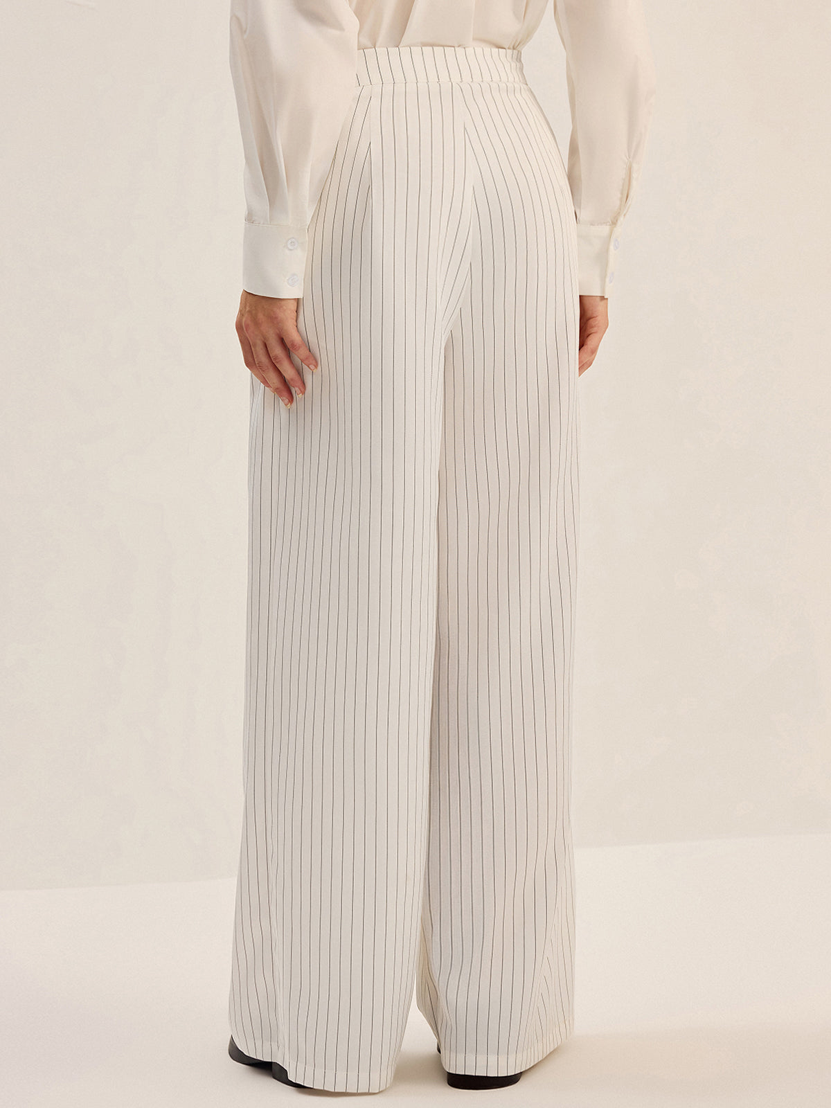 Pinstripe Geniş Paça Pantolon THESVELTECHIC