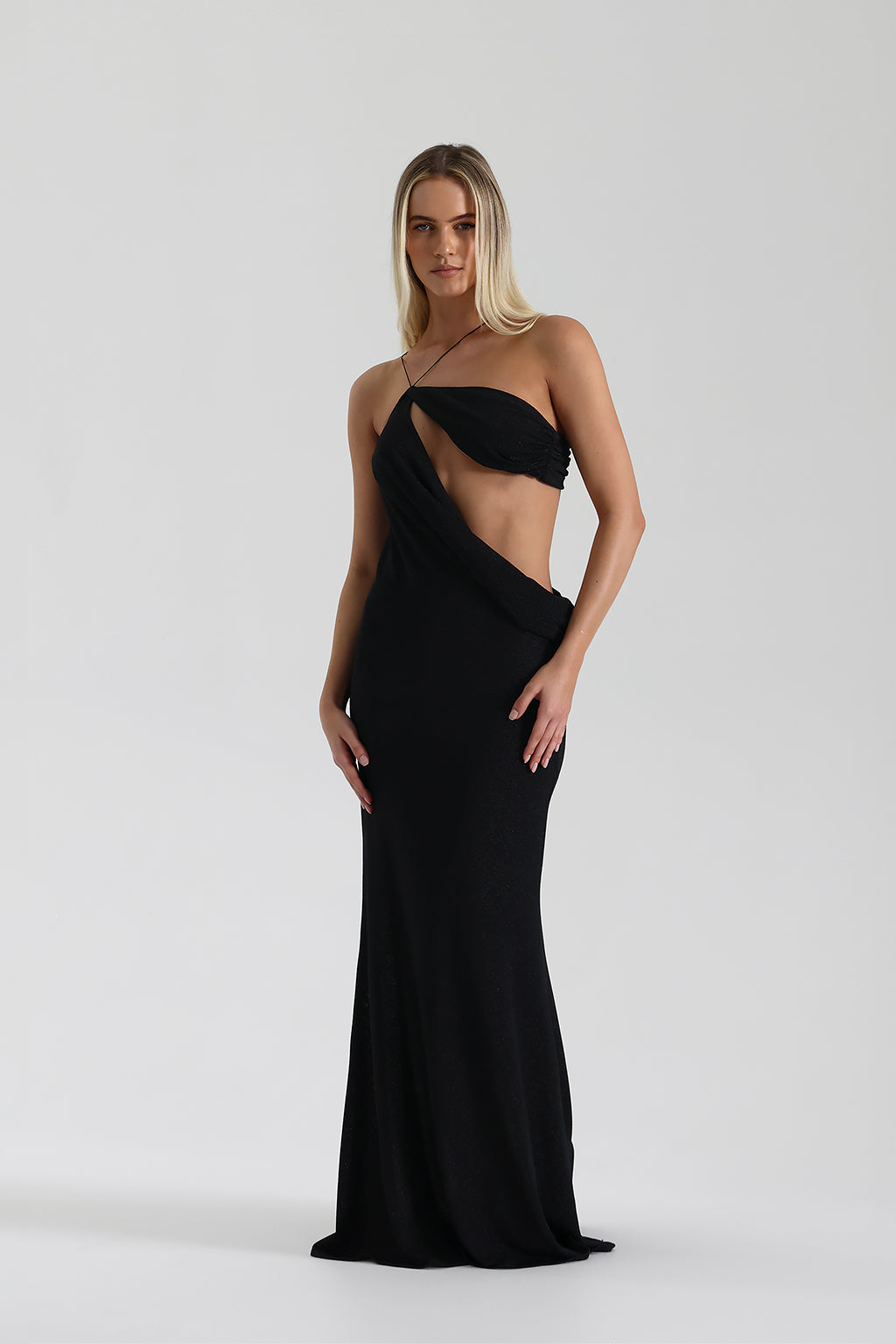 Theia - Drapeli Maxi Elbise