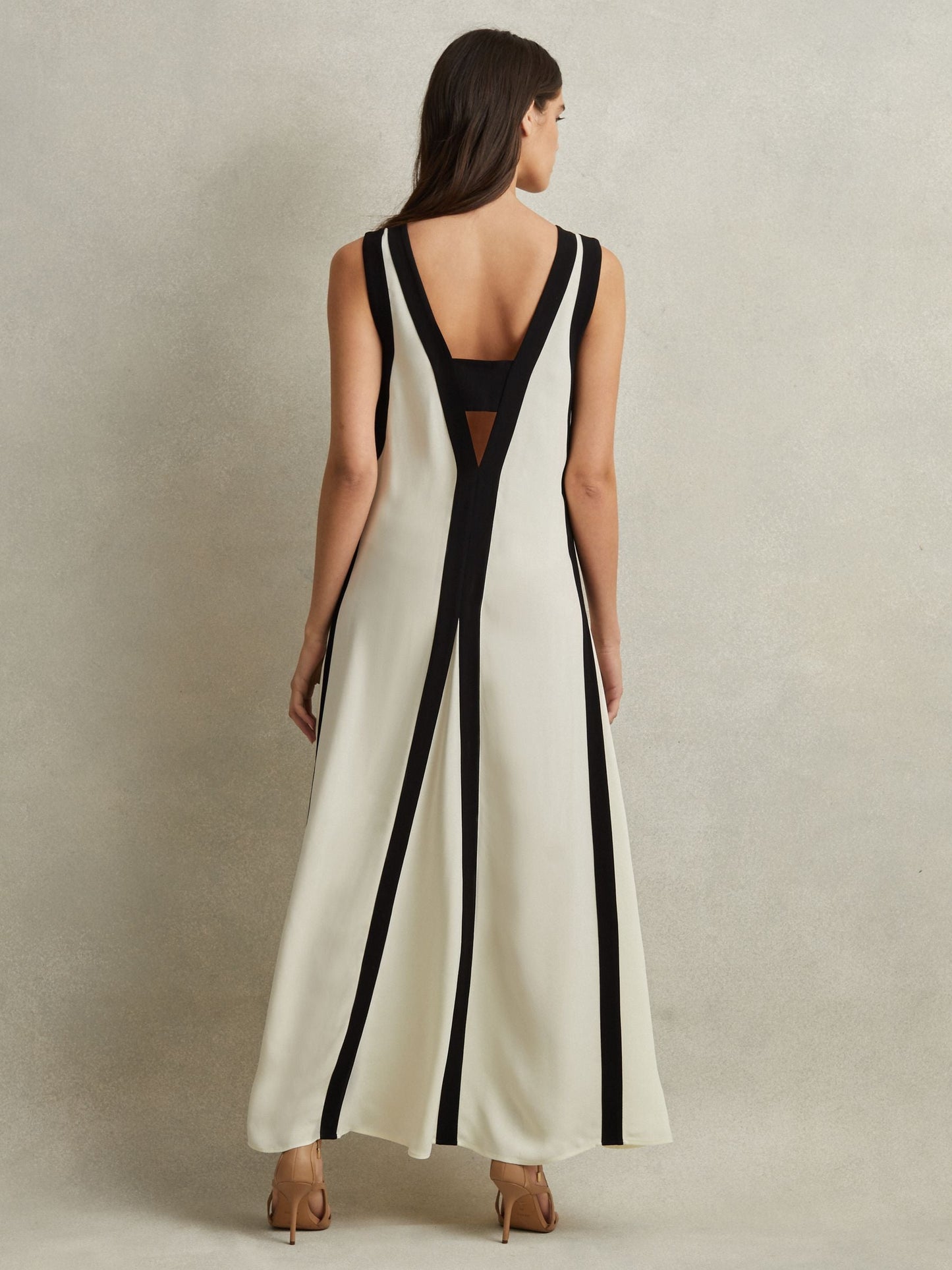 Rhea - Kontrast Maxi Elbise