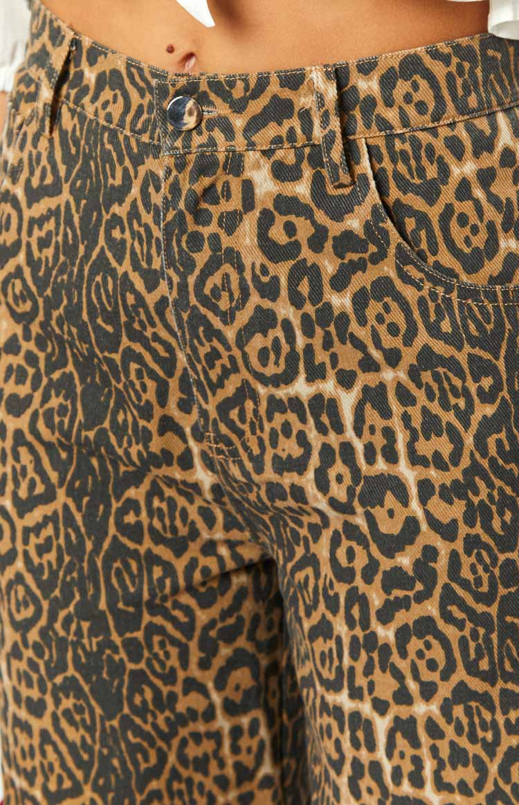 Serena - Leopar Desenli Düz Kesim Jean pantolon