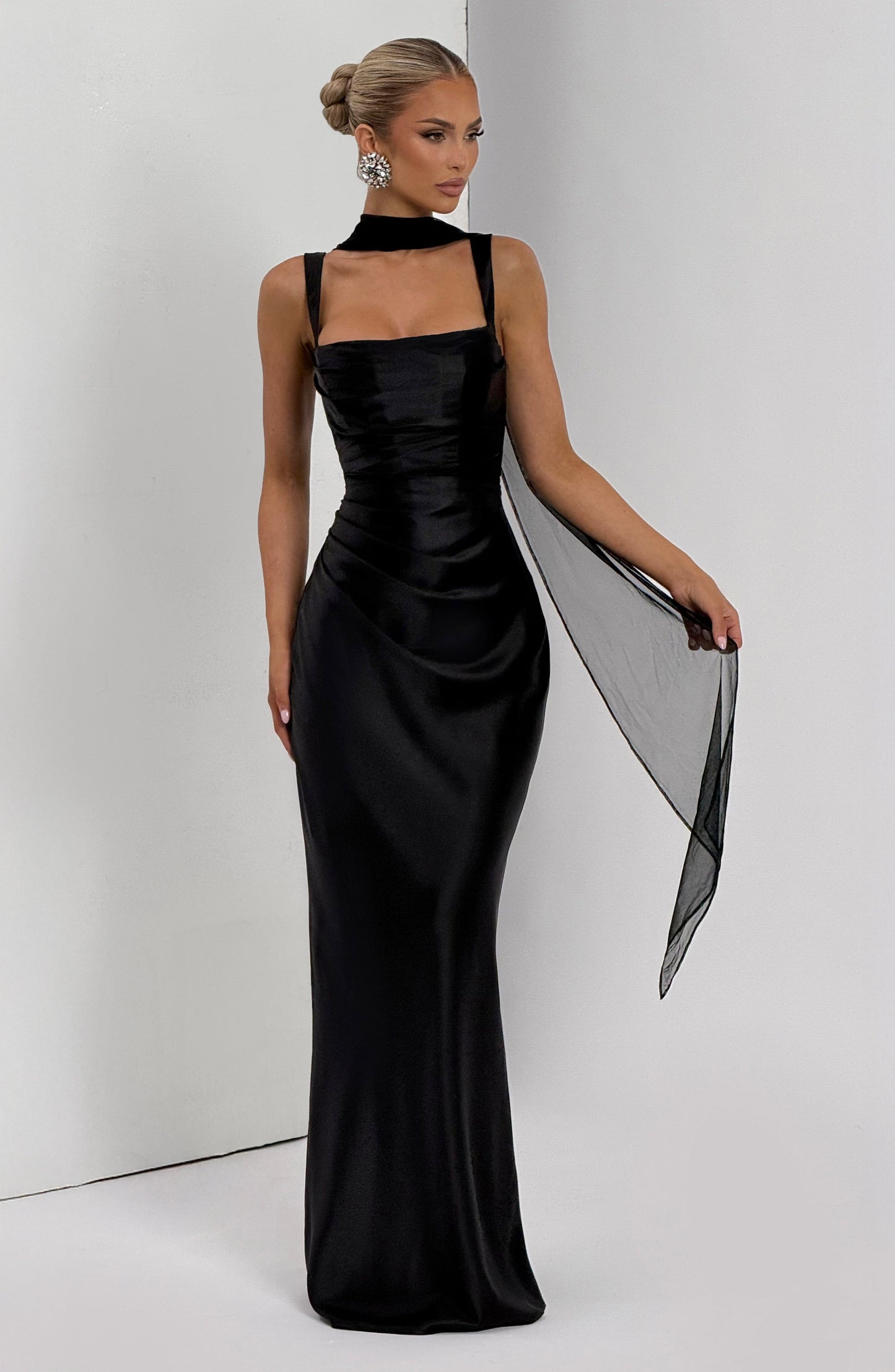 Calanthe Maxi Elbise - Siyah Niebbla