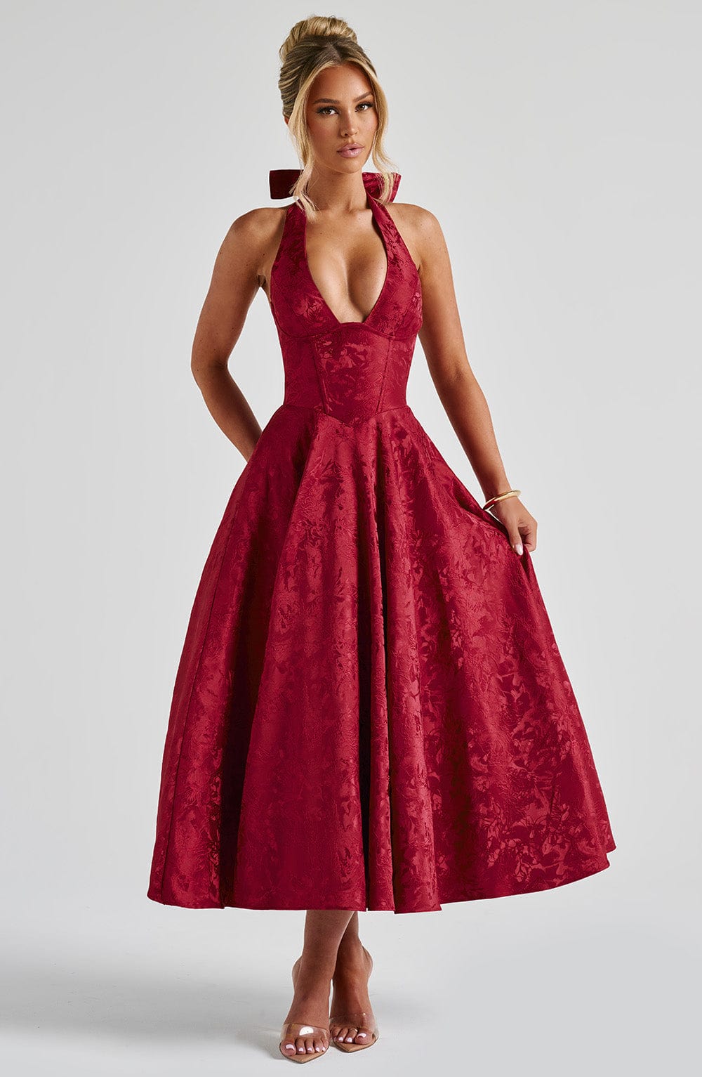 Bordo Halter Yaka Midi Elbise Niebbla