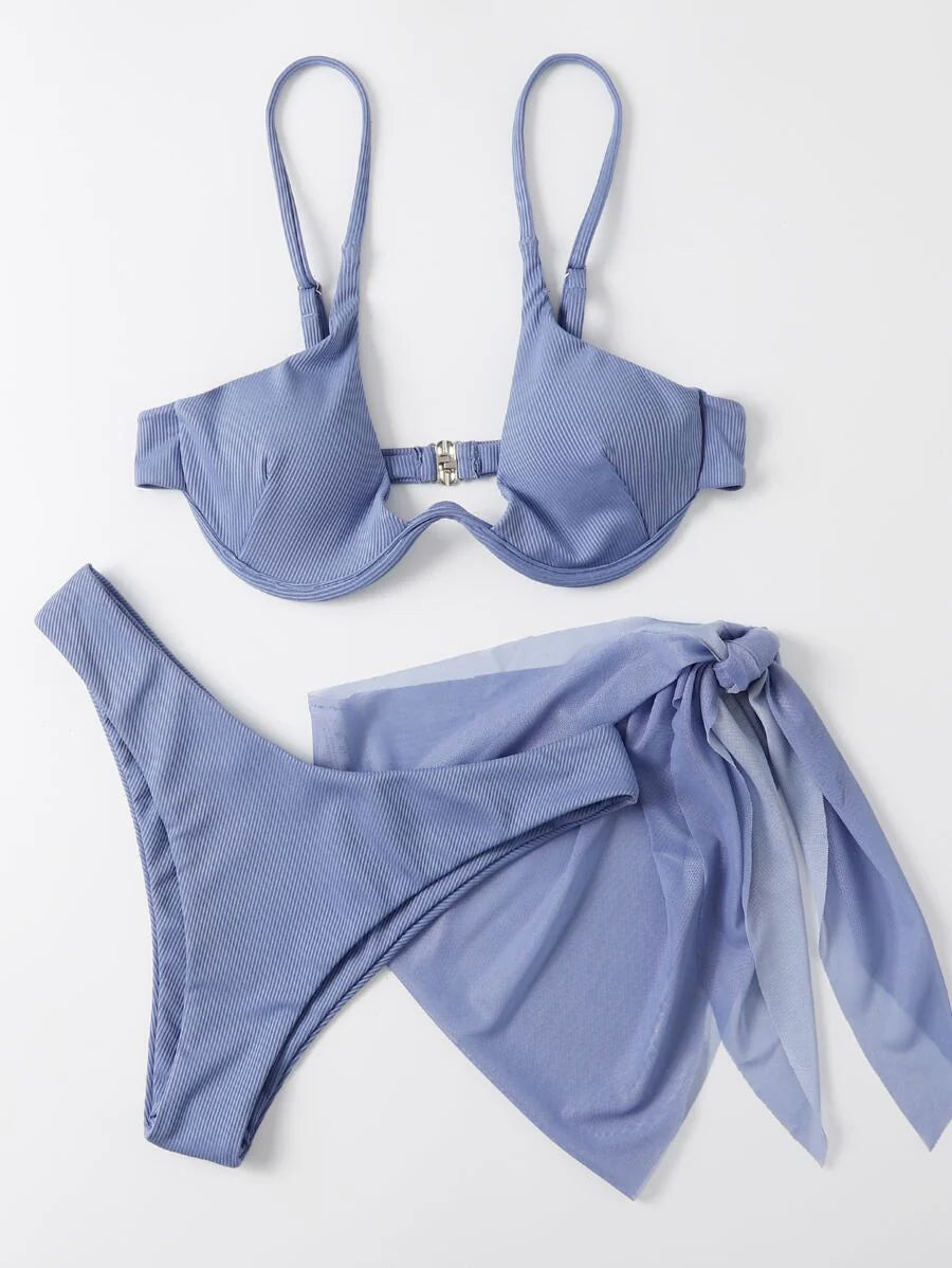 3'Lü Balenli Bikini Takımı Ve Örgü Plaj Eteği Niebbla