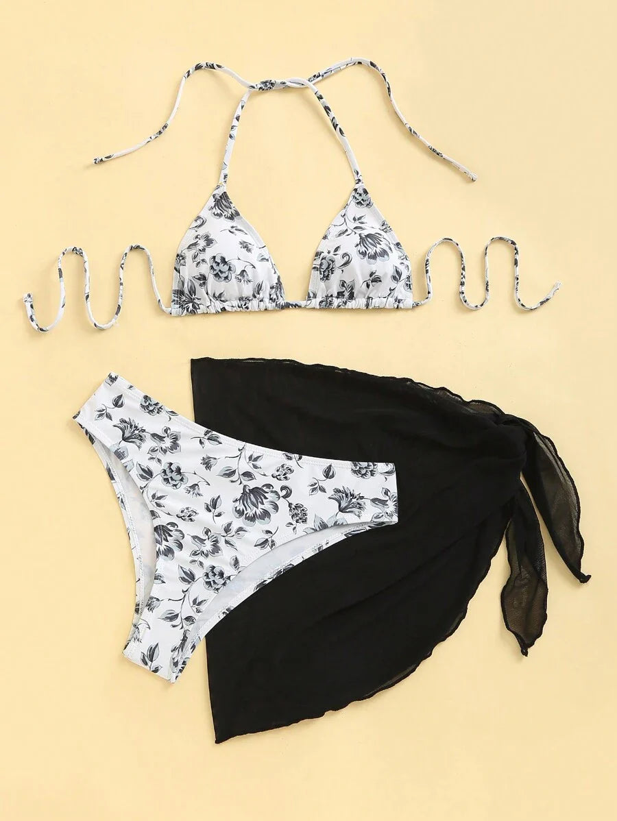 Düğüm Detaylı Çiçek Desenli Bikini Takımı Niebbla