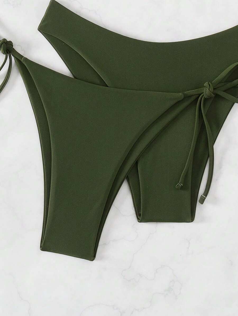 3 Parça Halter Üst + Üçgen Alt + Bağcıklı Şort Bikini Takımı Niebbla