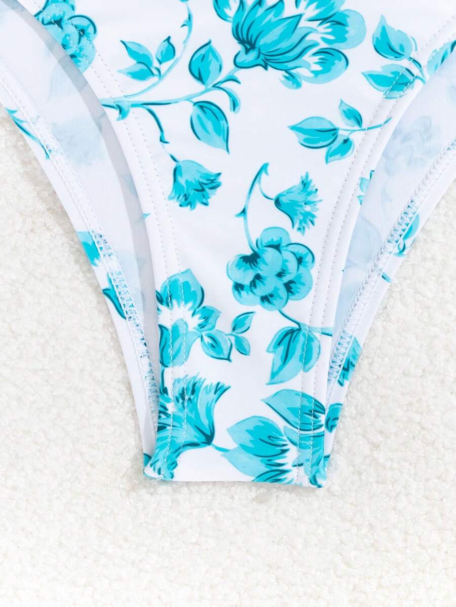 Düğüm Detaylı Çiçek Desenli Bikini Takımı Niebbla