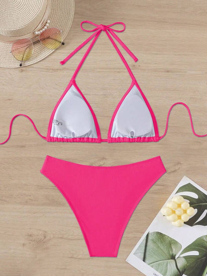 Çiçek Desenli Halter Bağcıklı Bikini Takımı Niebbla