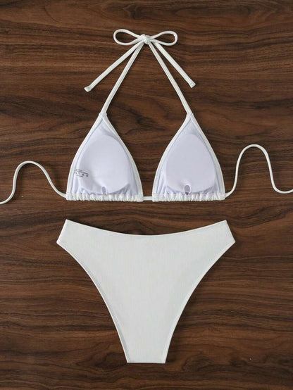 Çiçek Desenli Halter Bağcıklı Bikini Takımı Niebbla