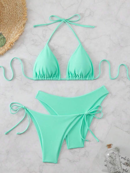 3 Parça Halter Üst + Üçgen Alt + Bağcıklı Şort Bikini Takımı Niebbla