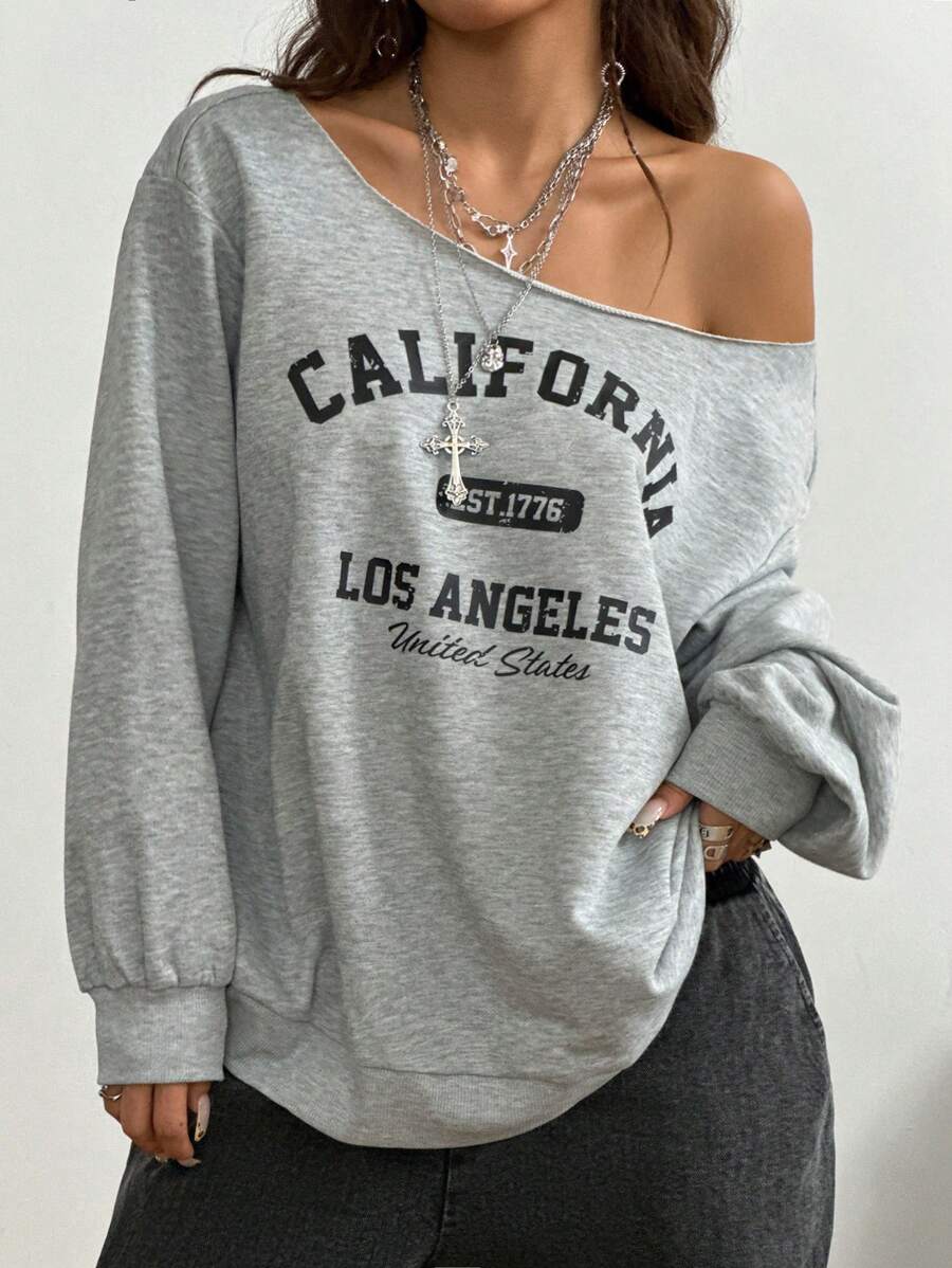 Harf Baskılı Asimetrik Yaka Sweat Niebbla