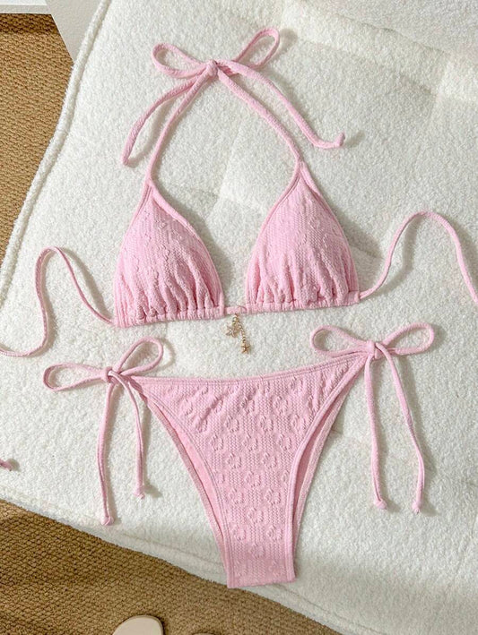Jakarlı Metal Detaylı Askılı Bikini Takımı Niebbla
