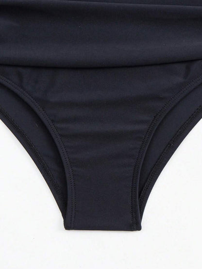 Sarmal Detaylı Sade Bikini Takımı Niebbla
