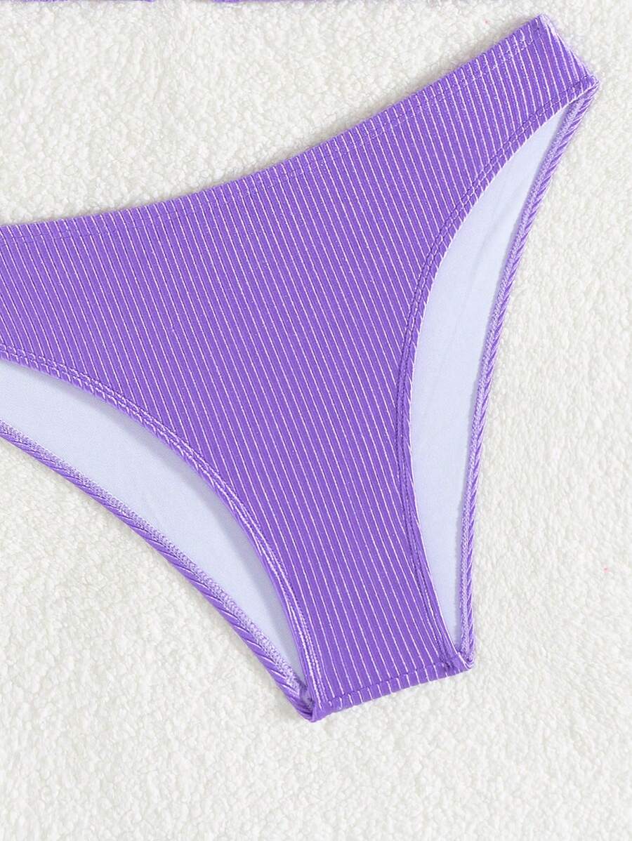 Çiçek Desenli Halter Bağcıklı Bikini Takımı Niebbla