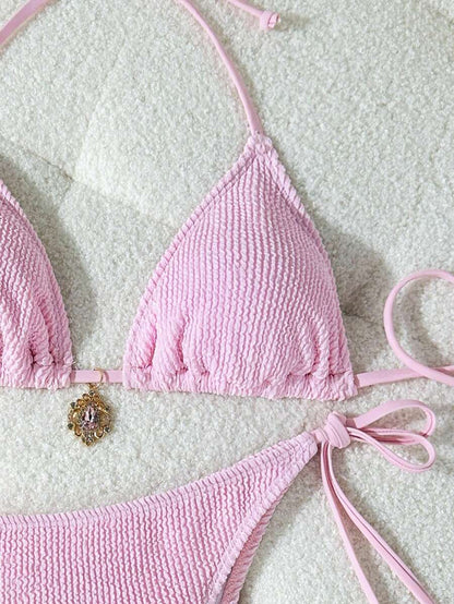 Jakarlı Metal Detaylı Askılı Bikini Takımı Niebbla