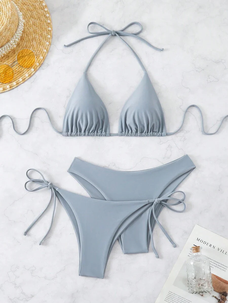 3 Parça Halter Üst + Üçgen Alt + Bağcıklı Şort Bikini Takımı Niebbla