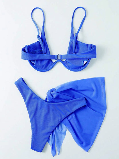 3'Lü Balenli Bikini Takımı Ve Örgü Plaj Eteği Niebbla