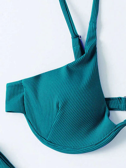 3'Lü Balenli Bikini Takımı Ve Örgü Plaj Eteği Niebbla