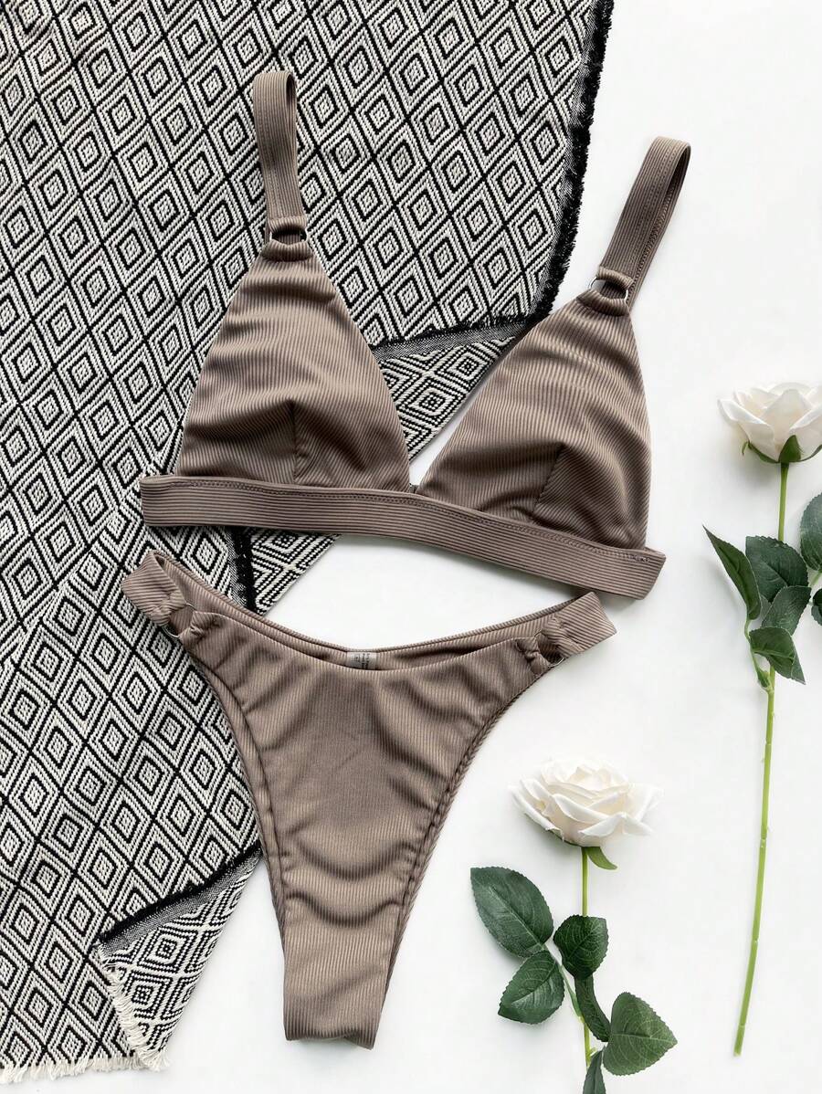 Halka Detaylı Sade Gündelik Bikini Takımı Niebbla