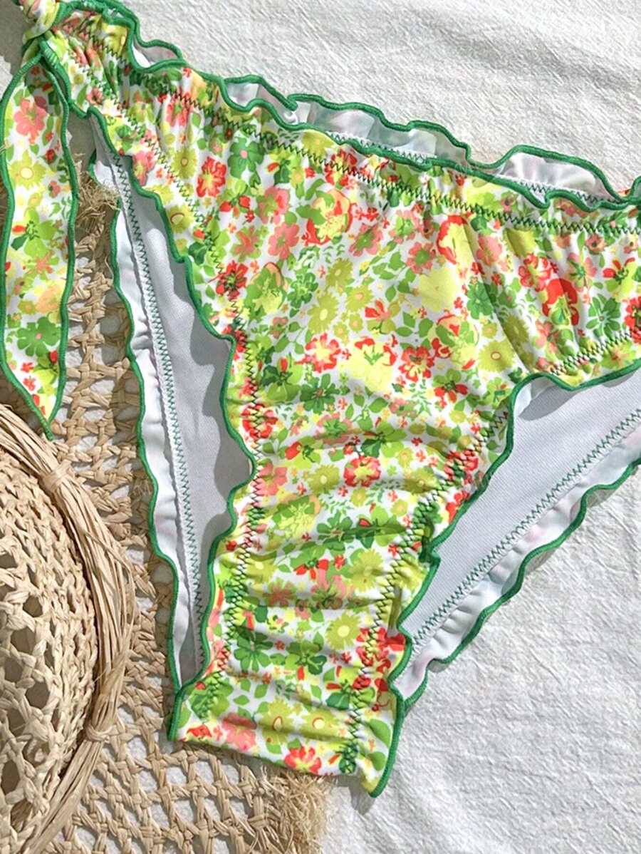 Çiçekli Dantel Pileli Bikini Takımı Niebbla