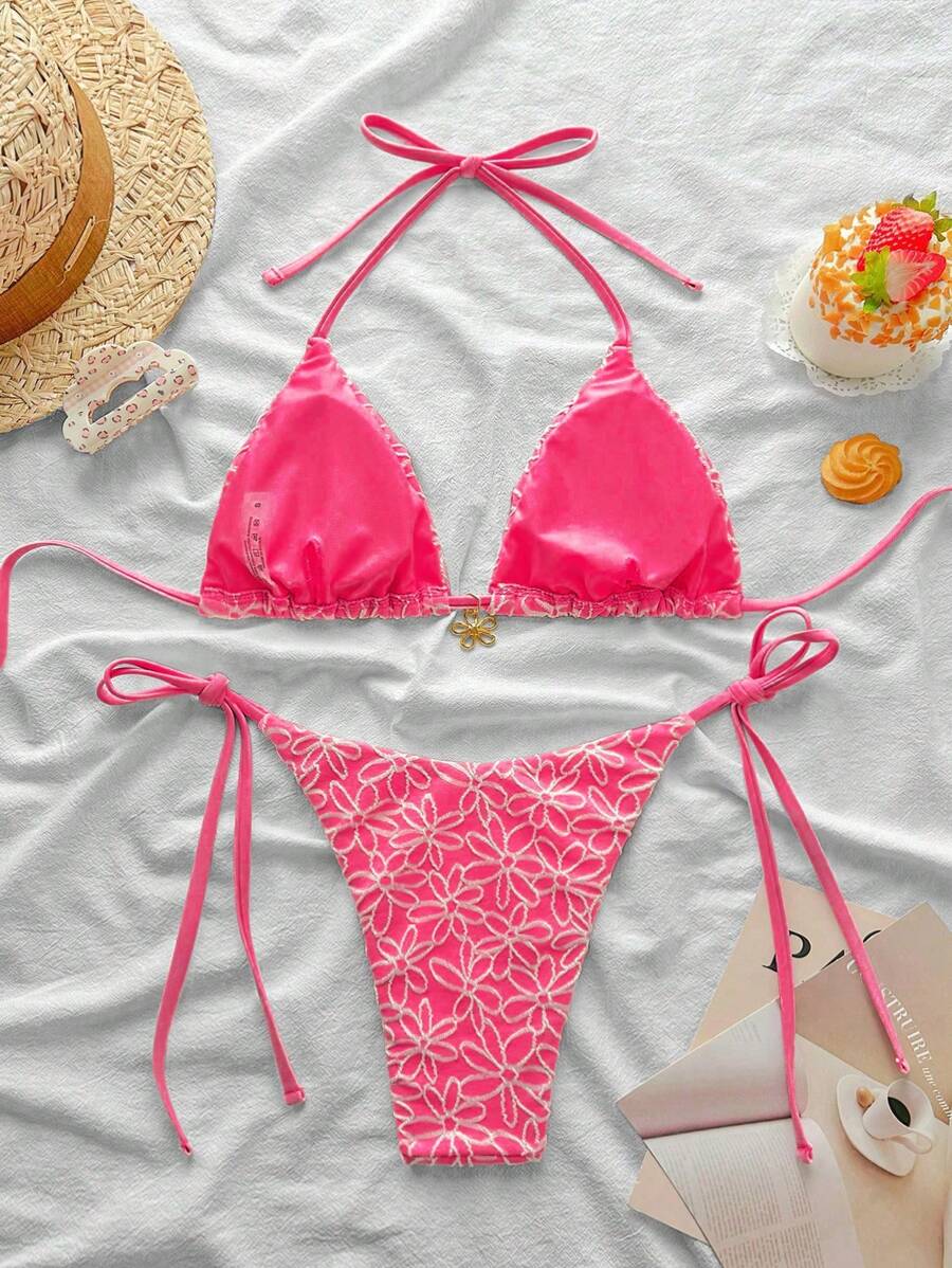 Çiçek Desenli Boyundan Bağlamalı Bikini Ve Bağcıklı Bikini Altı Takımı Niebbla