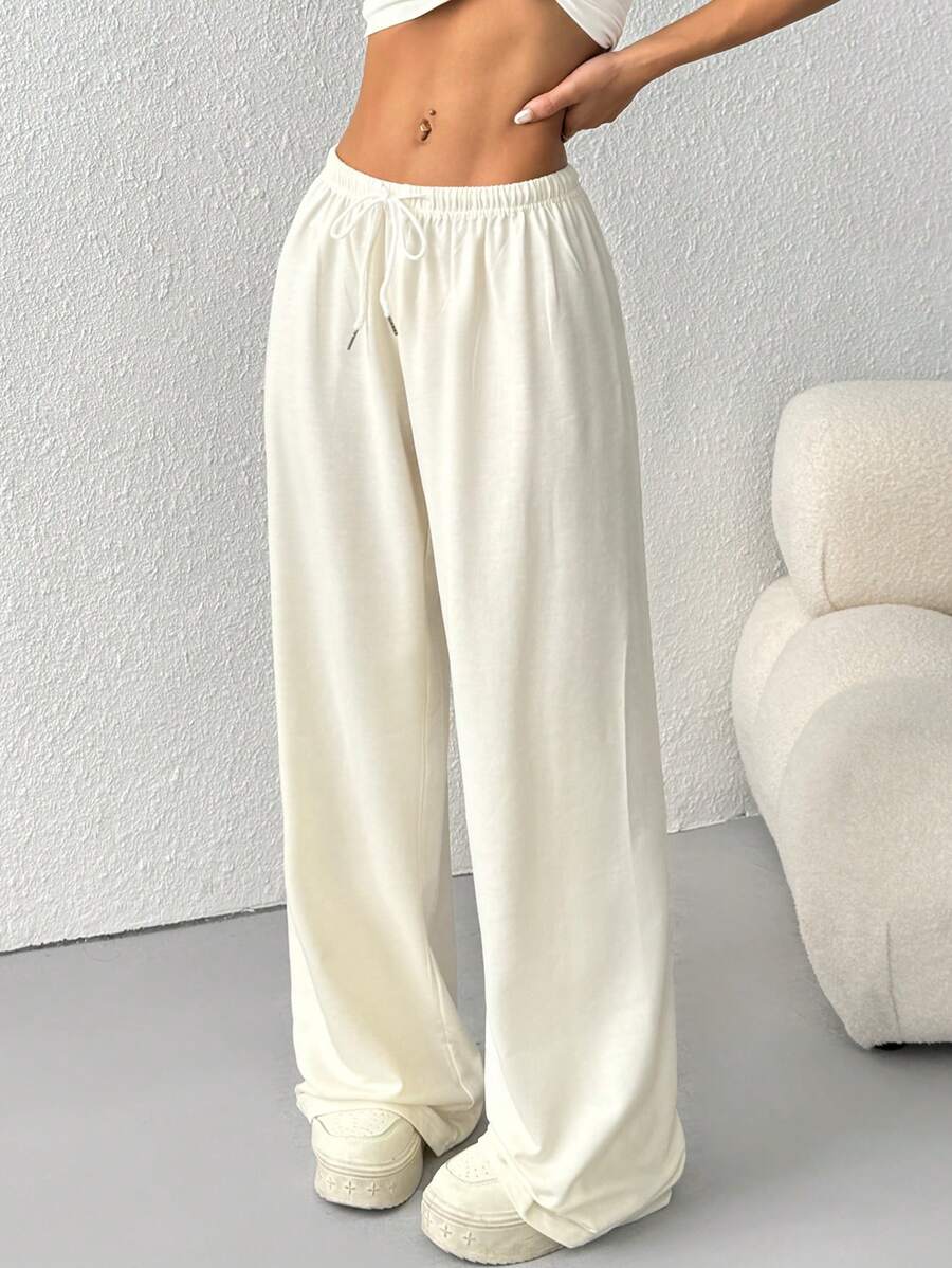 Düz Renk Bağcıklı Bel Düz Paça Jogger Pantolon Niebbla