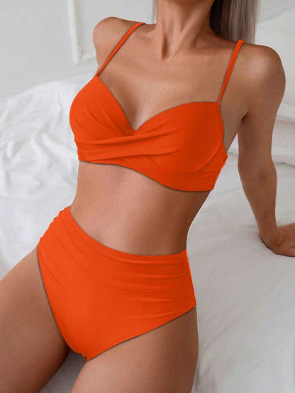 Askılı Yüksek Bel Balenli Bikini Takımı Niebbla