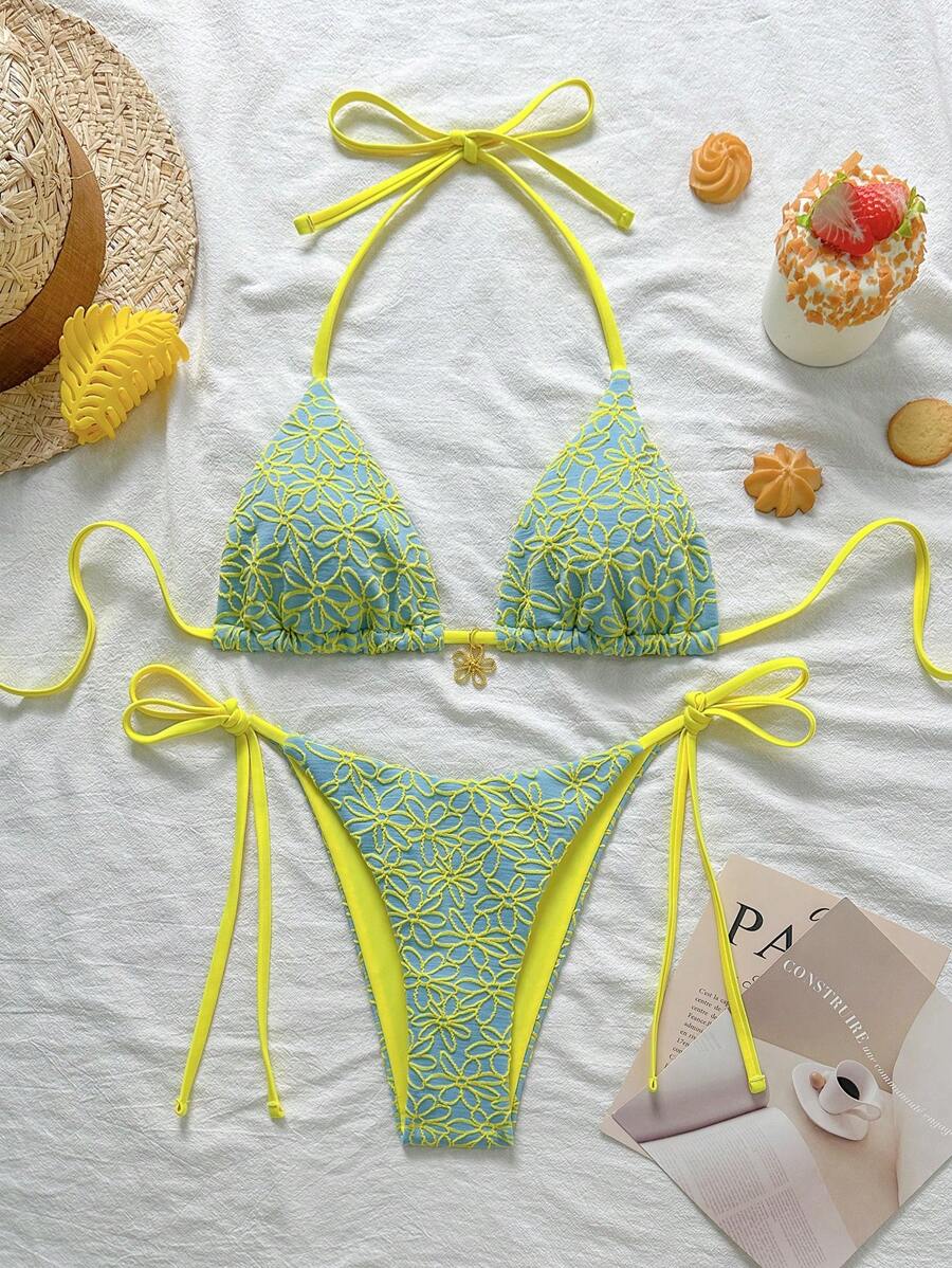 Çiçek Desenli Boyundan Bağlamalı Bikini Ve Bağcıklı Bikini Altı Takımı Niebbla