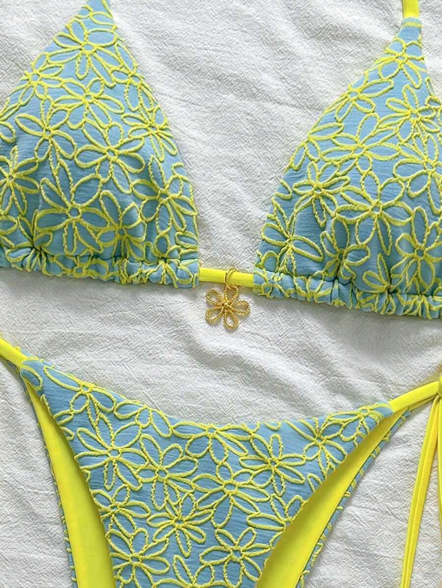 Çiçek Desenli Boyundan Bağlamalı Bikini Ve Bağcıklı Bikini Altı Takımı Niebbla