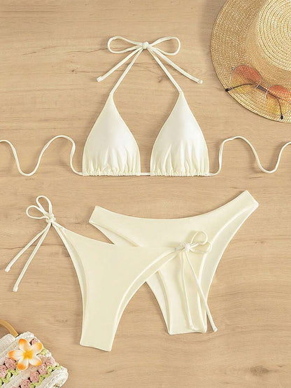 3 Parça Halter Üst + Üçgen Alt + Bağcıklı Şort Bikini Takımı Niebbla