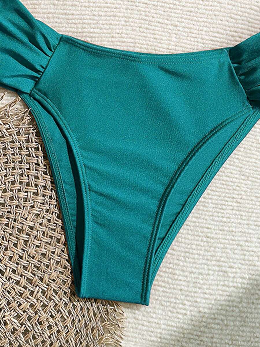 Metal Aksesuarlı Yüksek Kesim Askılı Bikini Takımı Niebbla