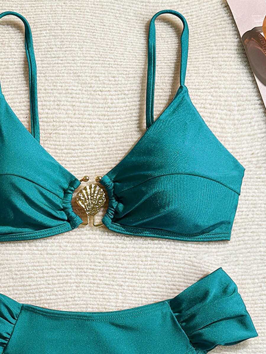 Metal Aksesuarlı Yüksek Kesim Askılı Bikini Takımı Niebbla